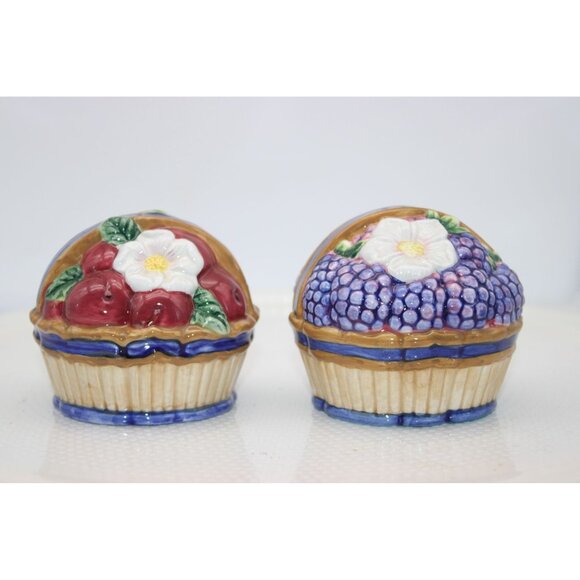 Salt & Pepper Shakers - French Orchard - Fitz & Floyd - Picture 2 of 3